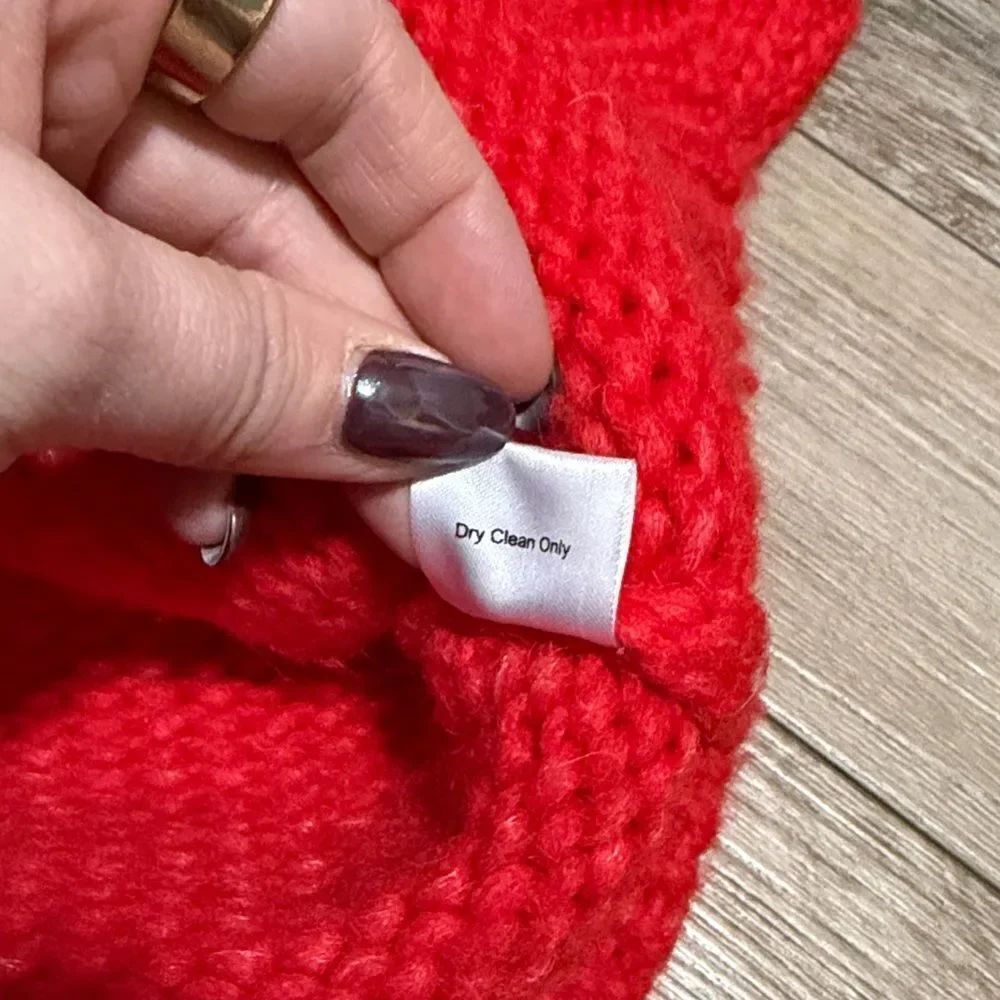Ali Golden Merino Crew Cardigan - Picture 5 of 8